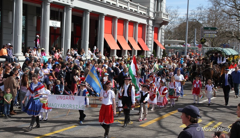 gyerekvonulas 15 047