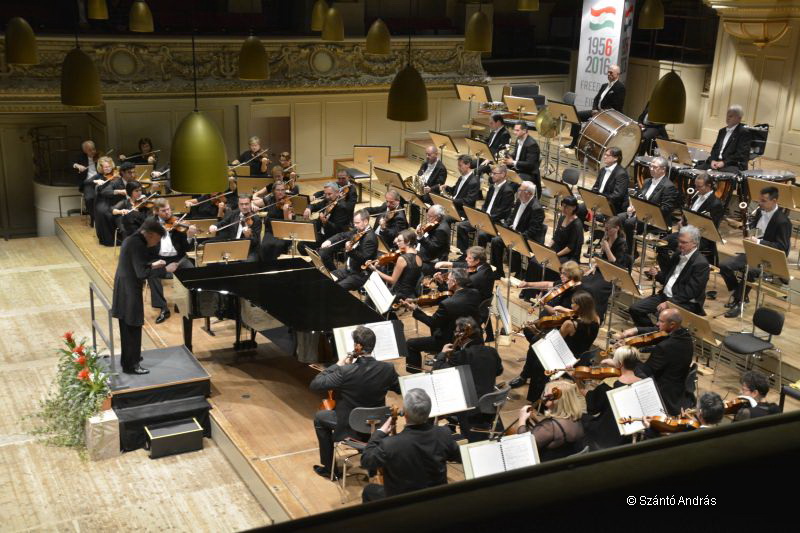 TONHALLE 137