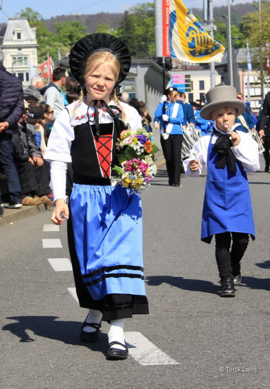 6eleute 17 183