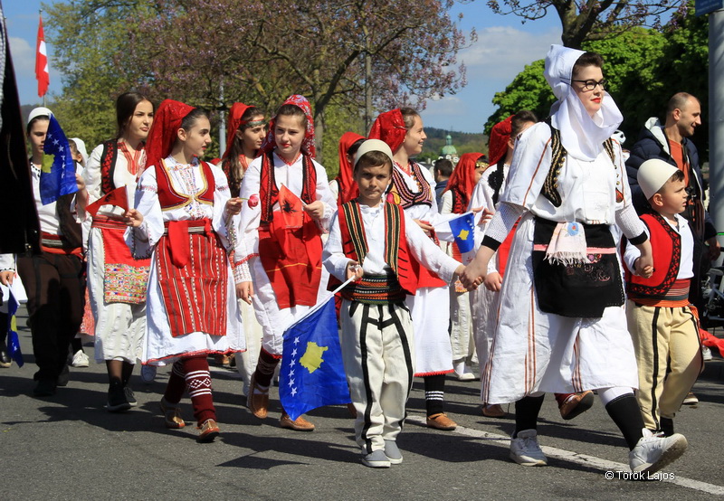 6eleute 17 209