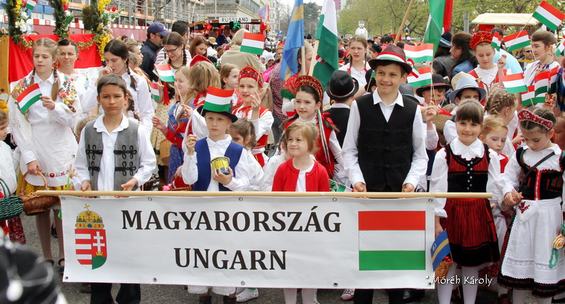 gyerekvonulas 18 008
