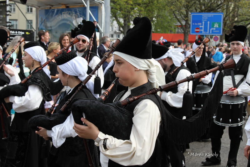gyerekvonulas 18 063